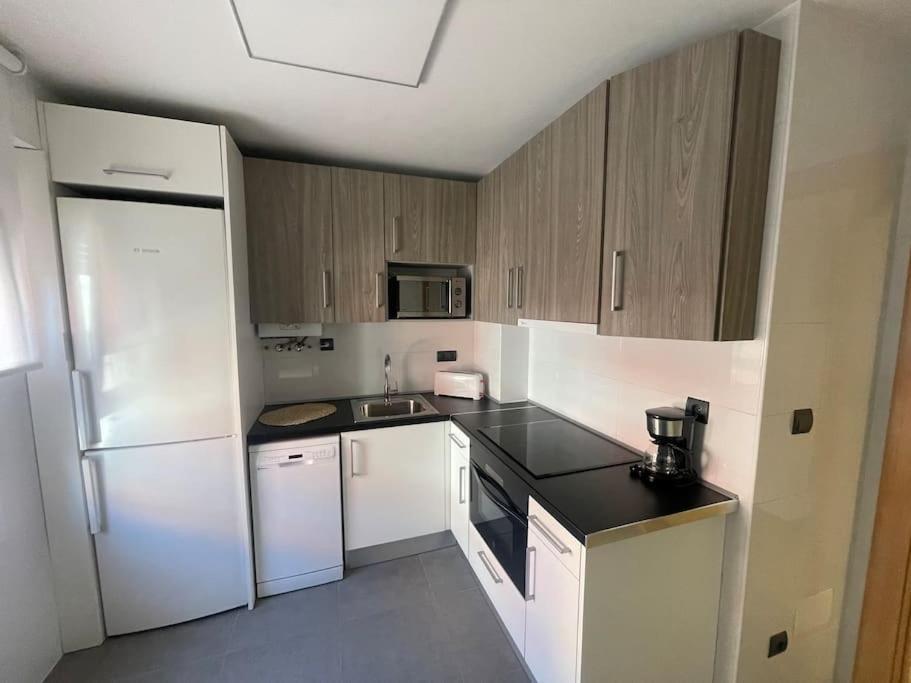 Apartamento Amplio Piso Cerca Sardinero Santander Exterior foto