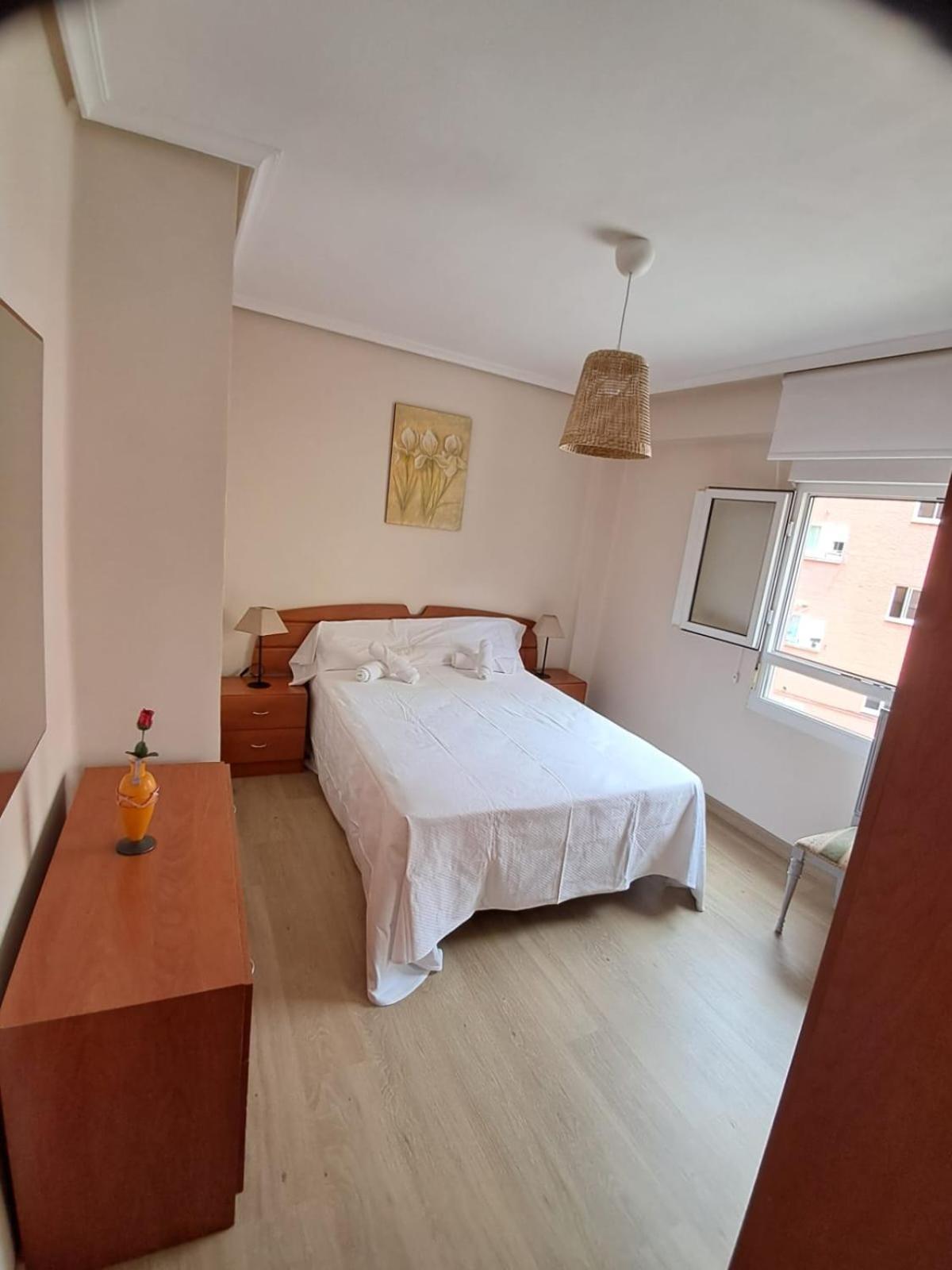 Apartamento Amplio Piso Cerca Sardinero Santander Exterior foto